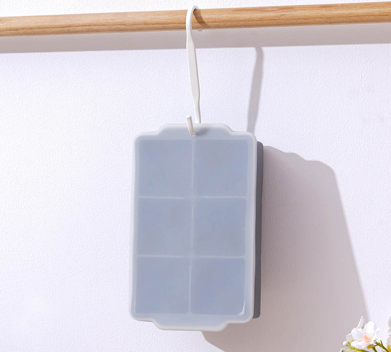 ice trays with lids